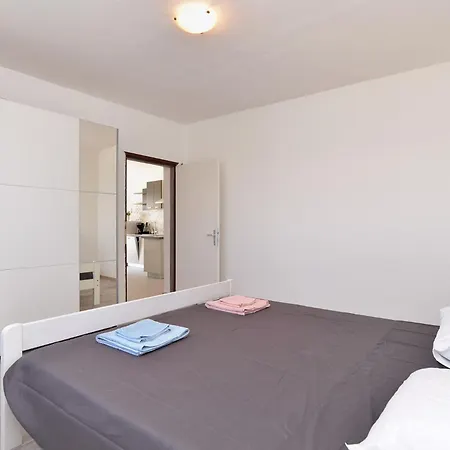 Valter 1938 Apartment Vodnjan