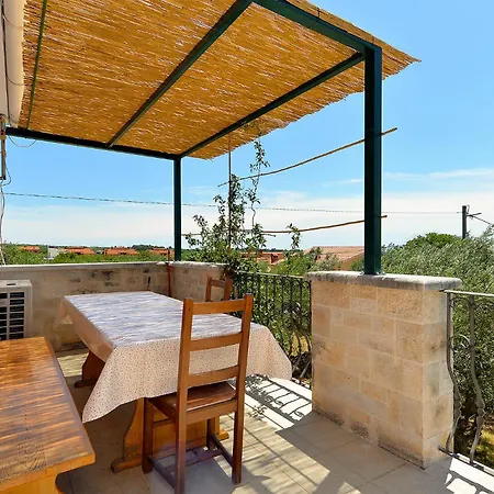 Valter 1938 Apartment